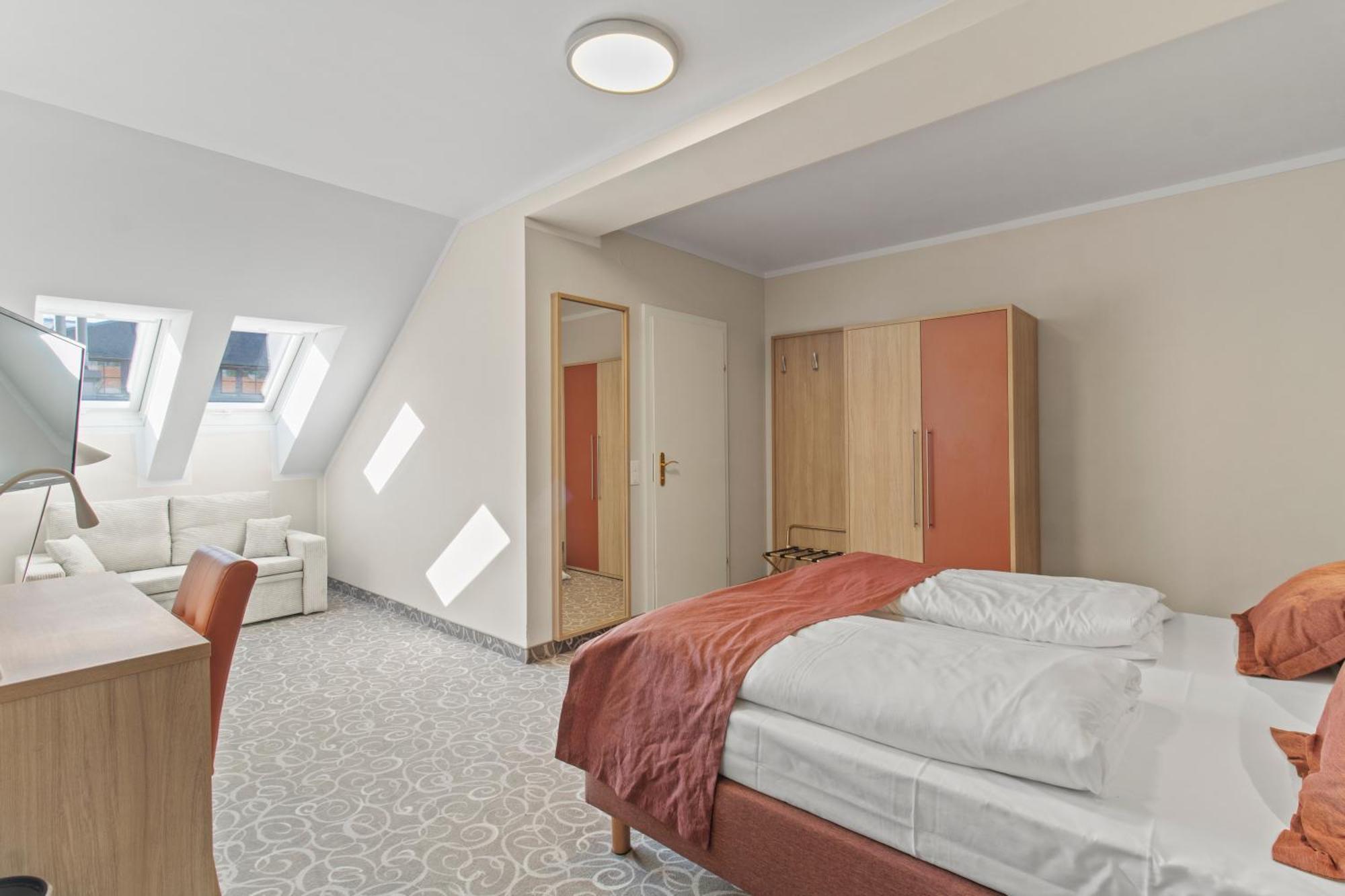 Schild Hotel