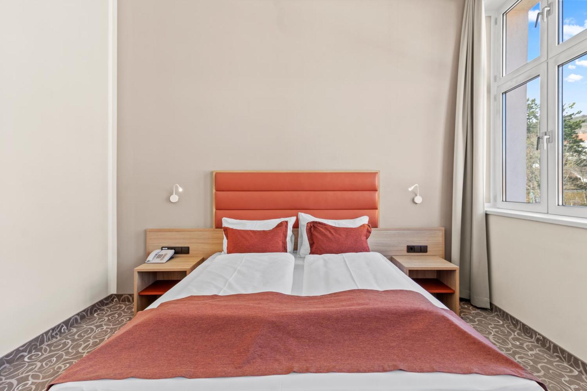 Schild Hotel Wien