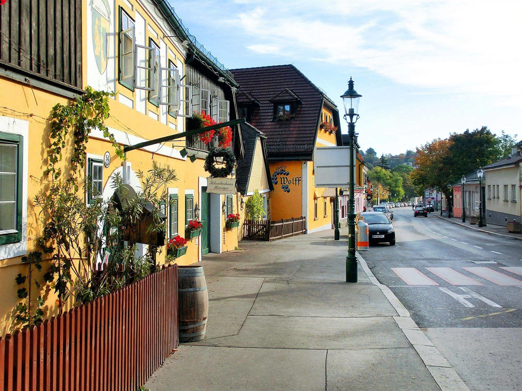 Schild Hotel